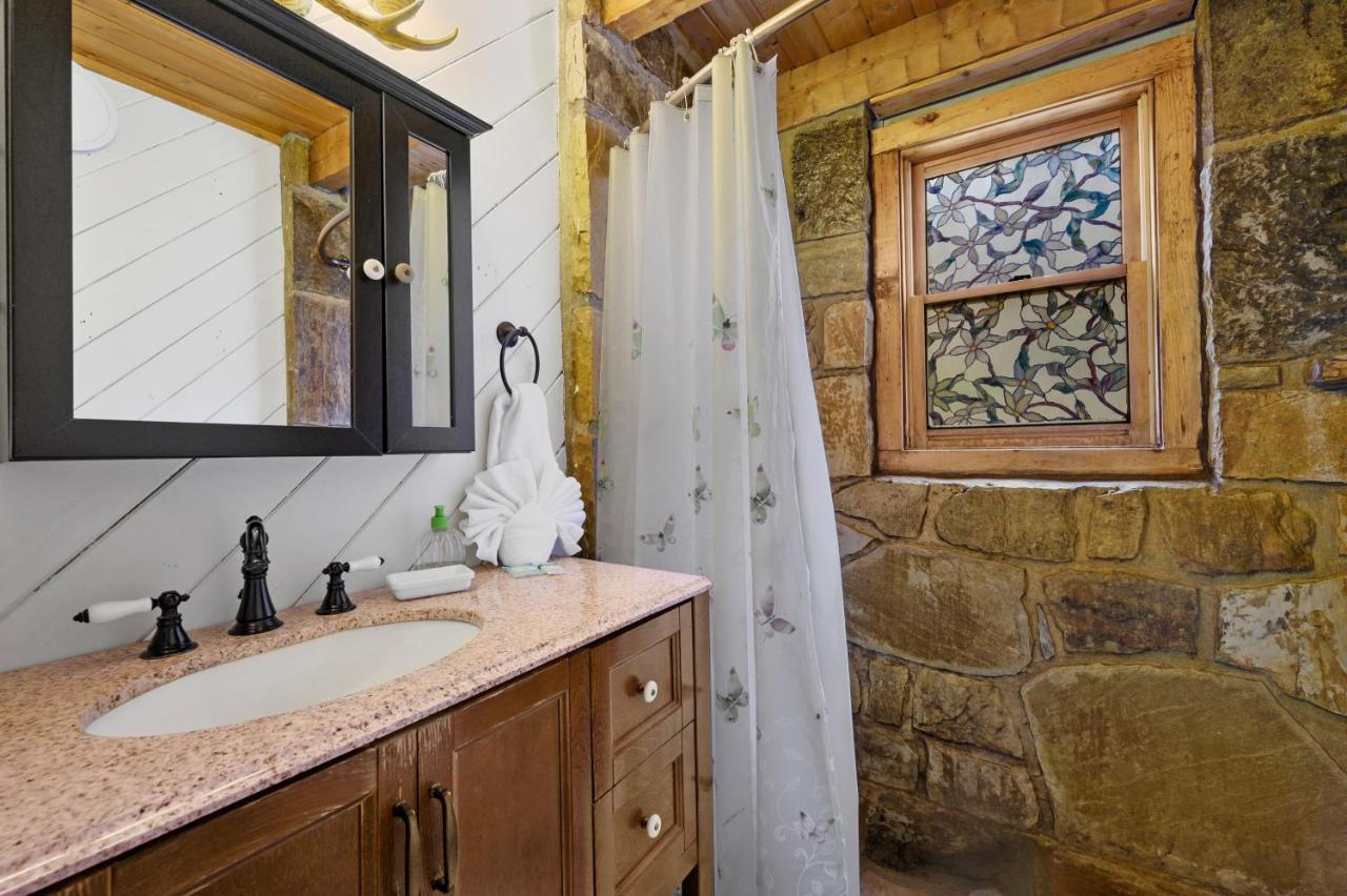 The Robins Nest With Hot Tub Villa Pigeon Forge Buitenkant foto